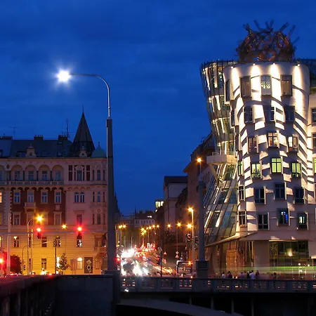 Resslova By The Dancing House * Prague